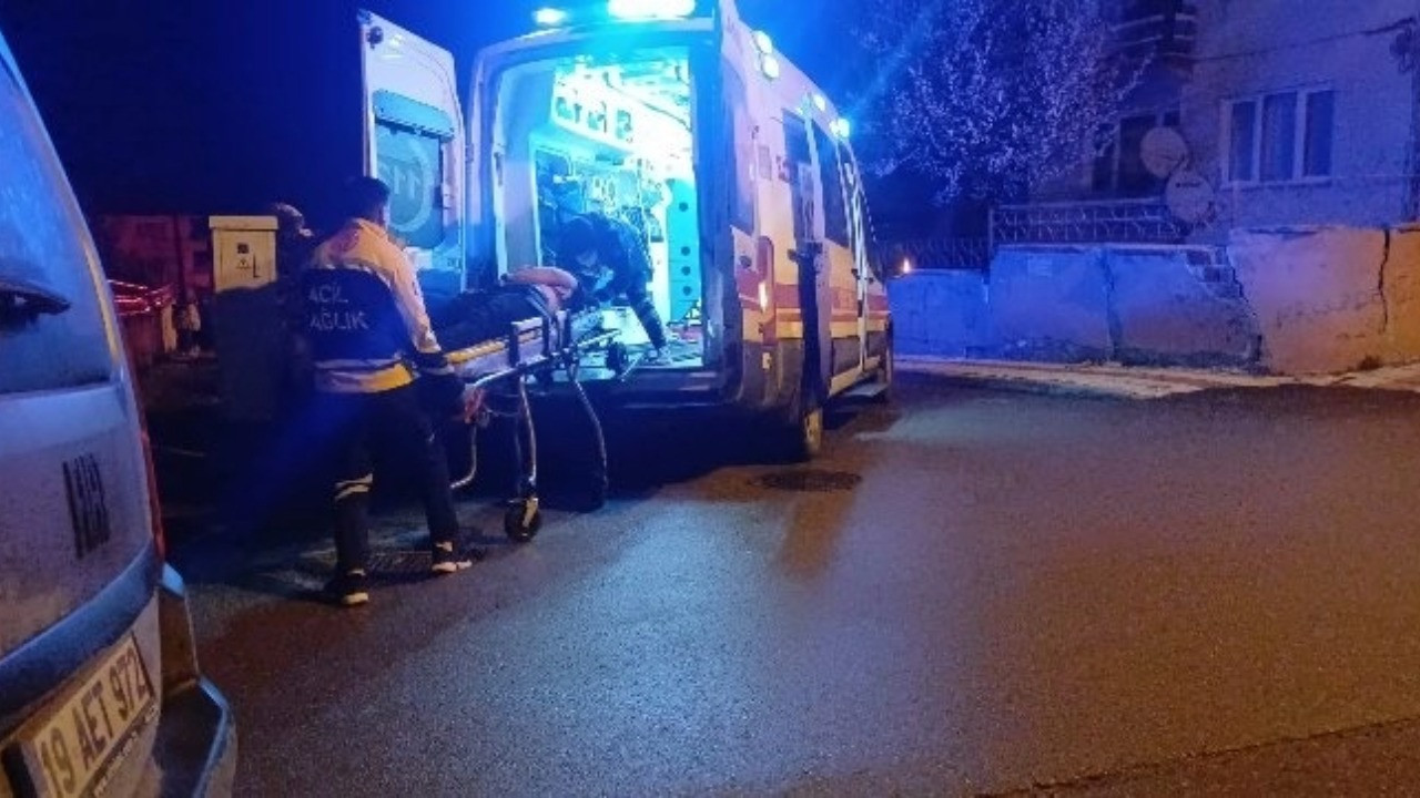 Mahalle karıştı: Komşular birbirine girdi, 6 kişi yaralandı