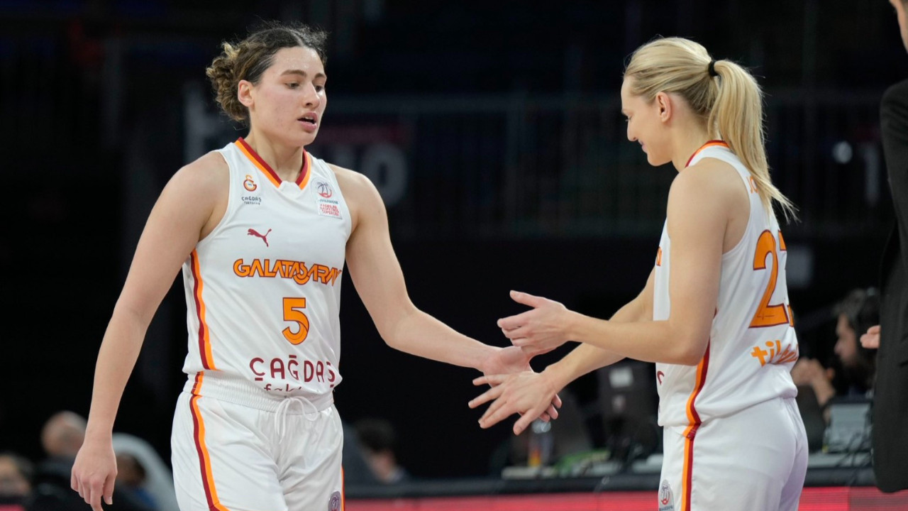 Galatasaray finale göz kırptı: 82-74