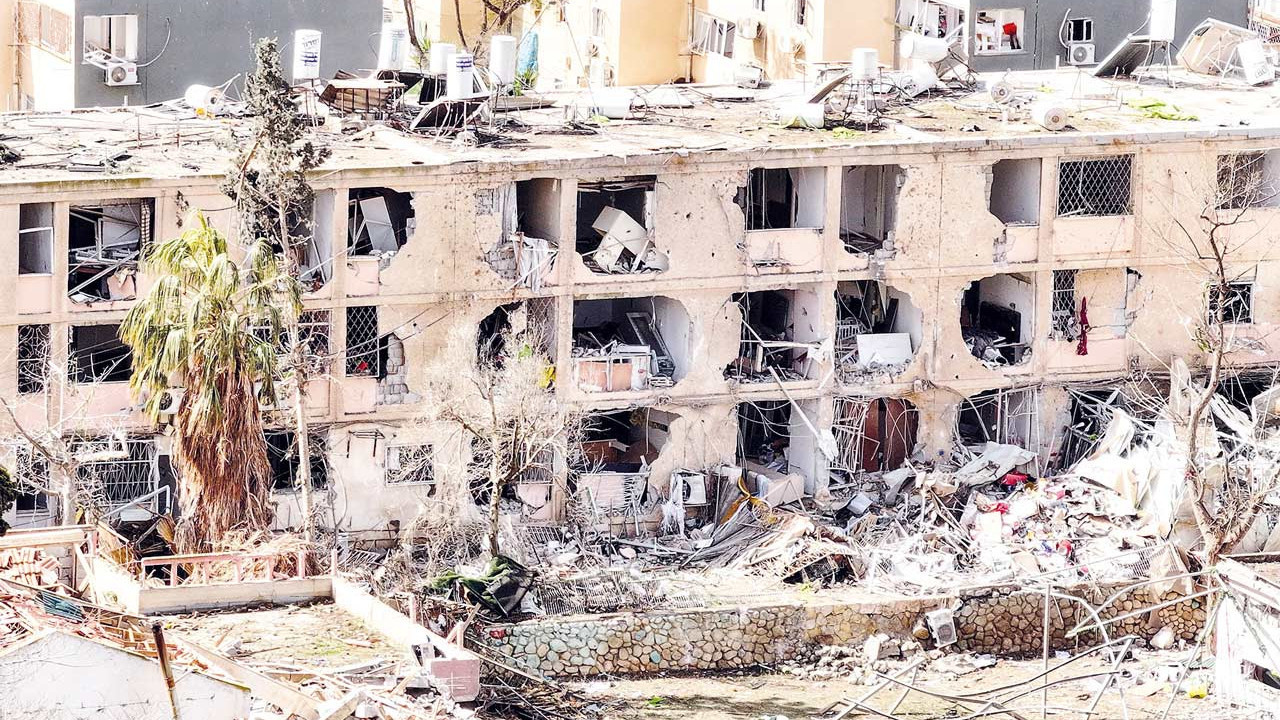 İsrail’in savunma doktrini mahvoldu ateşkes isteyecek