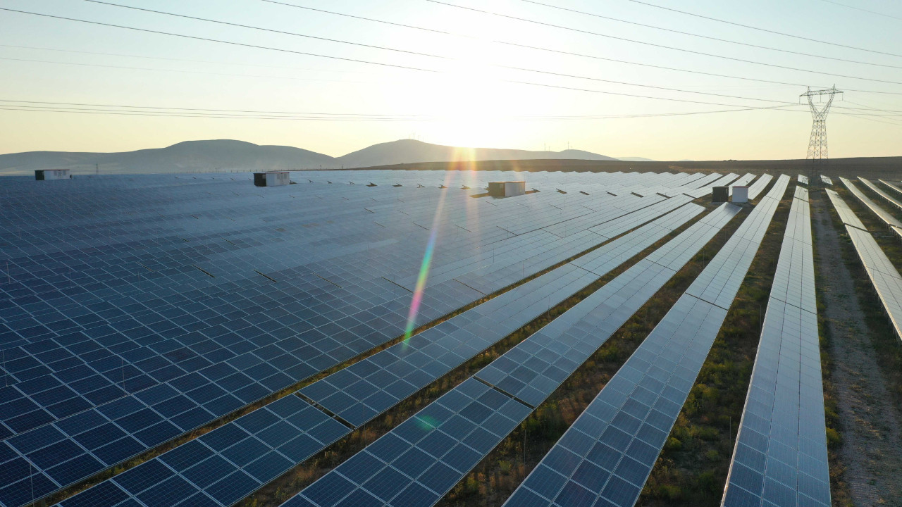 Metgün enerjide hedef büyüttü