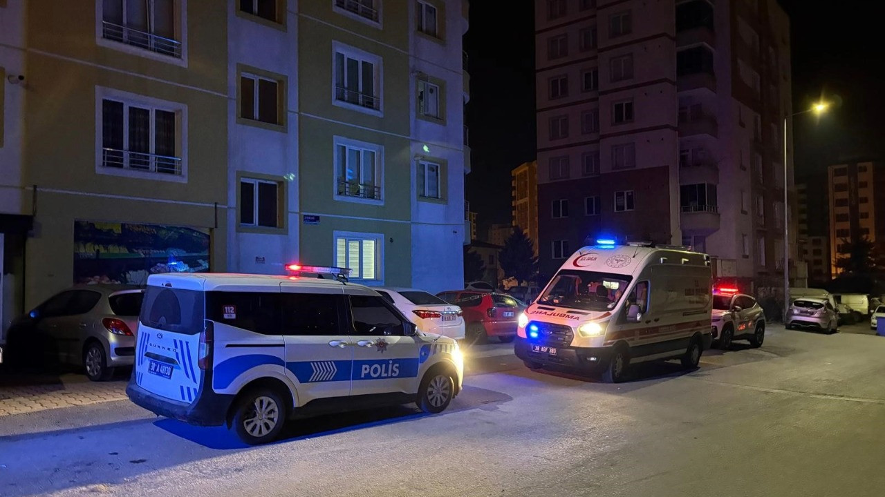 70 yaşındaki kadın 2. kattan düştü