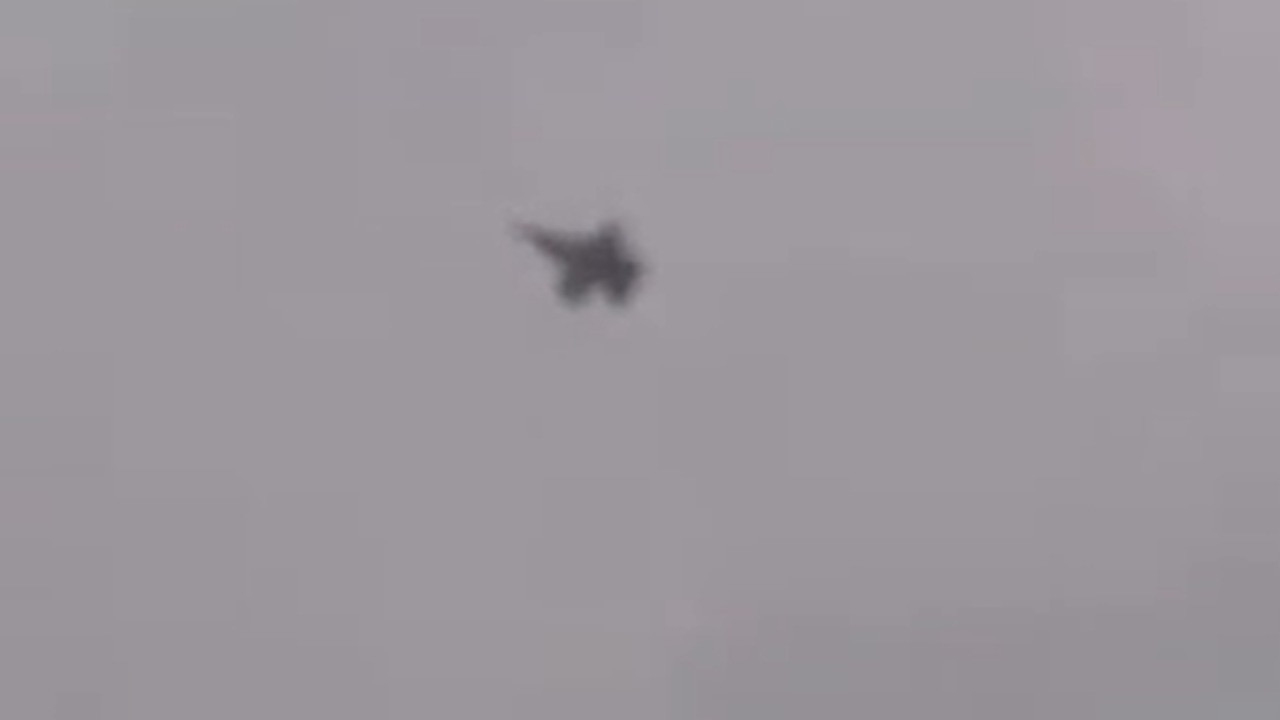 Devrim Muhafızları Ordusu: ABD’ye ait F-18 savaş uçağı vuruldu