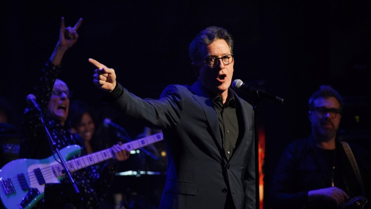 Programı iptal edilmişti... Yüzüklerin Efendisi'nin yeni filmini yazacak