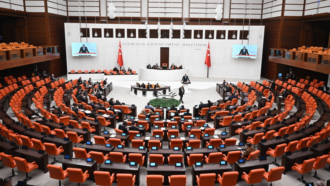 Vekillerin tatili bitmedi