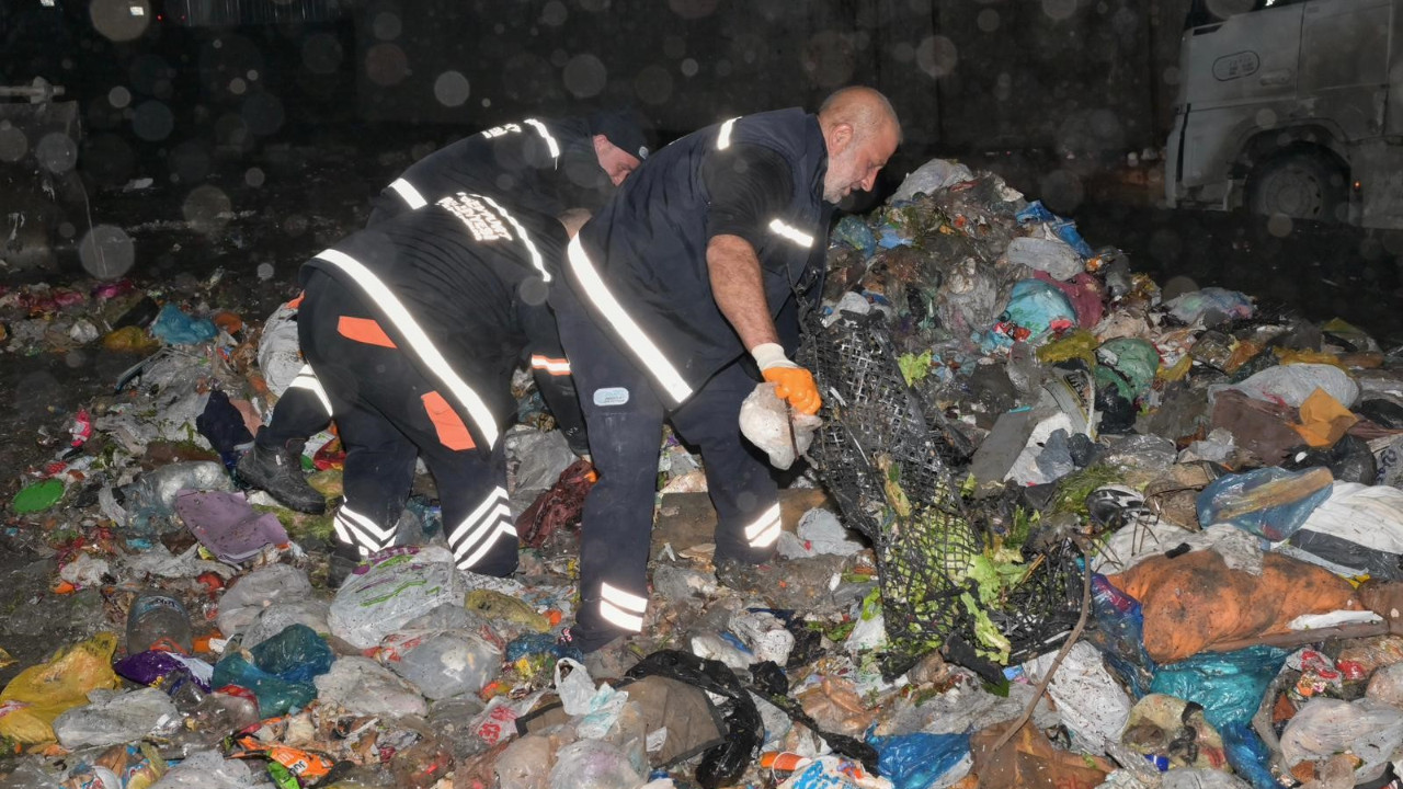 Çöpten servet çıktı: Tam 1 milyon 200 bin lira değerinde altın