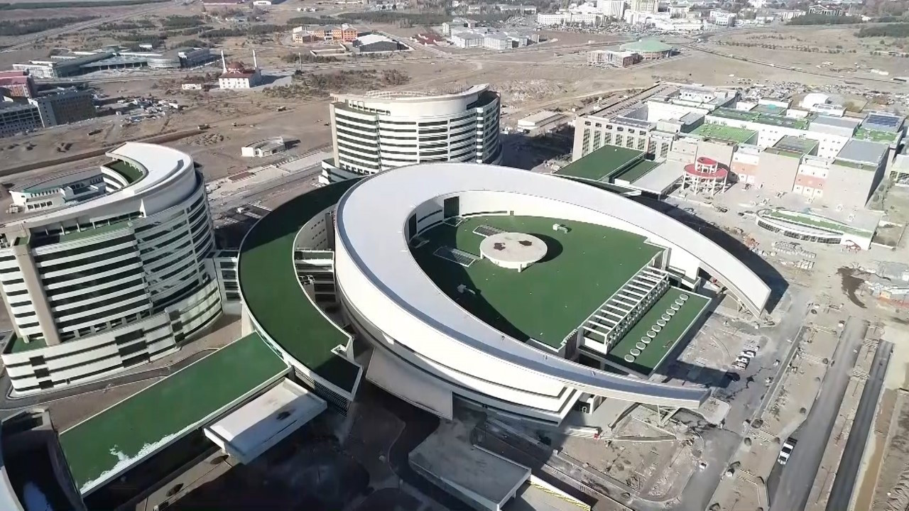 Şehir hastanesine operasyon: 22 gözaltı