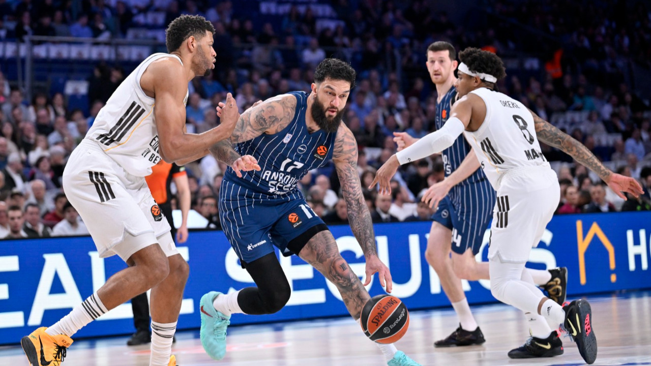 Anadolu Efes bir kez daha kaybetti: Real Madrid'e yenildi