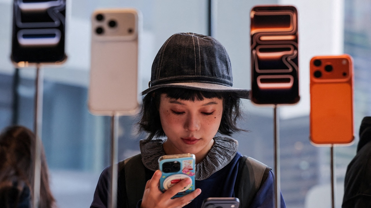 Apple'dan çalışanlarına rekor ikramiye