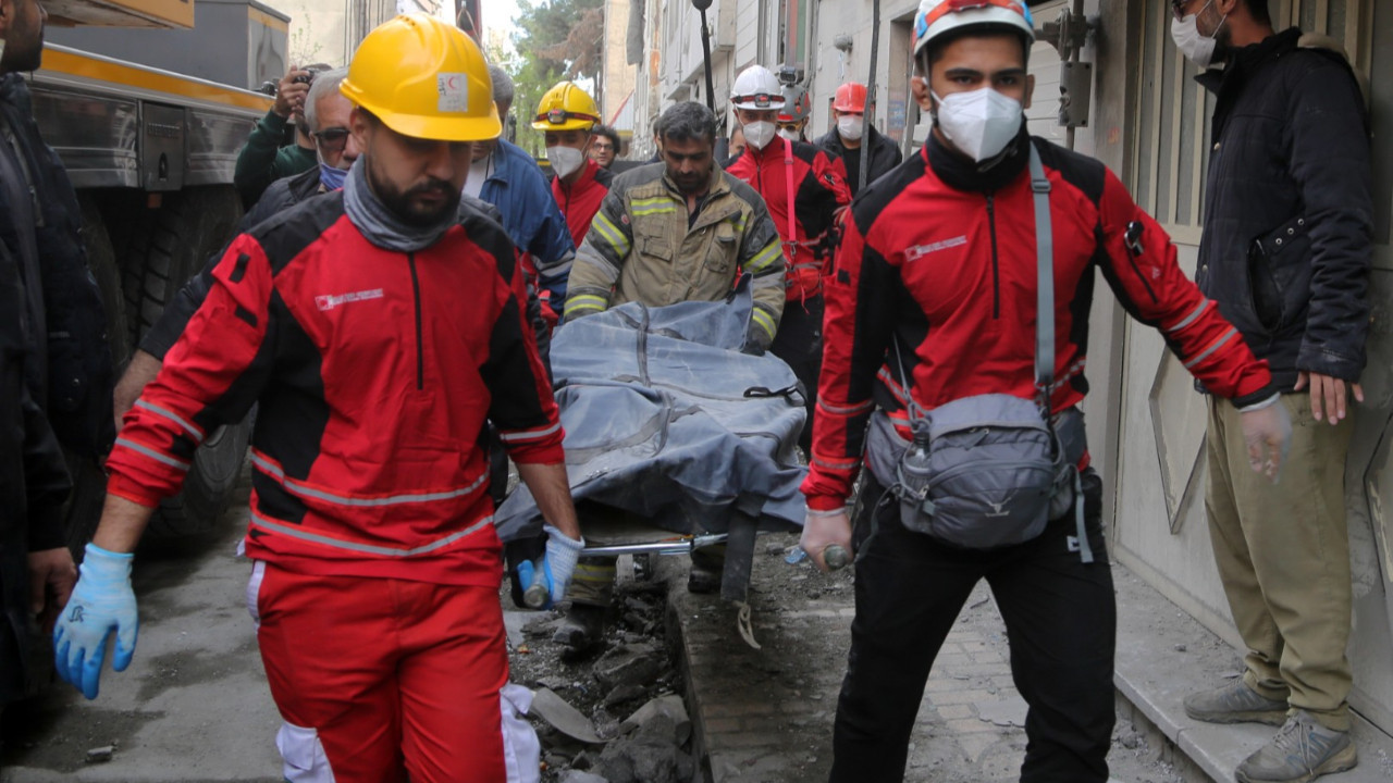 İsrail bombaladı: Afganlar can verdi