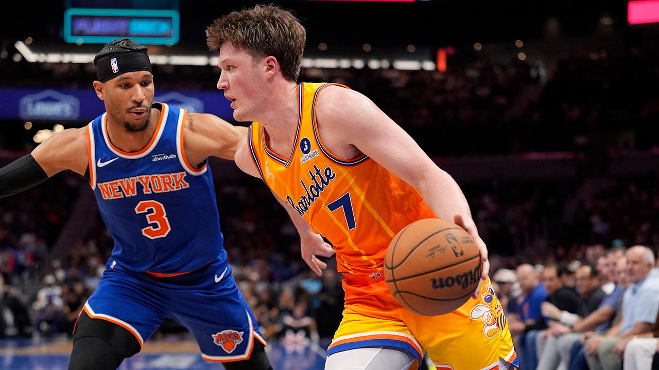 Knueppel'in kariyer gecesinde Hornets, Knicks'in serisine son verdi