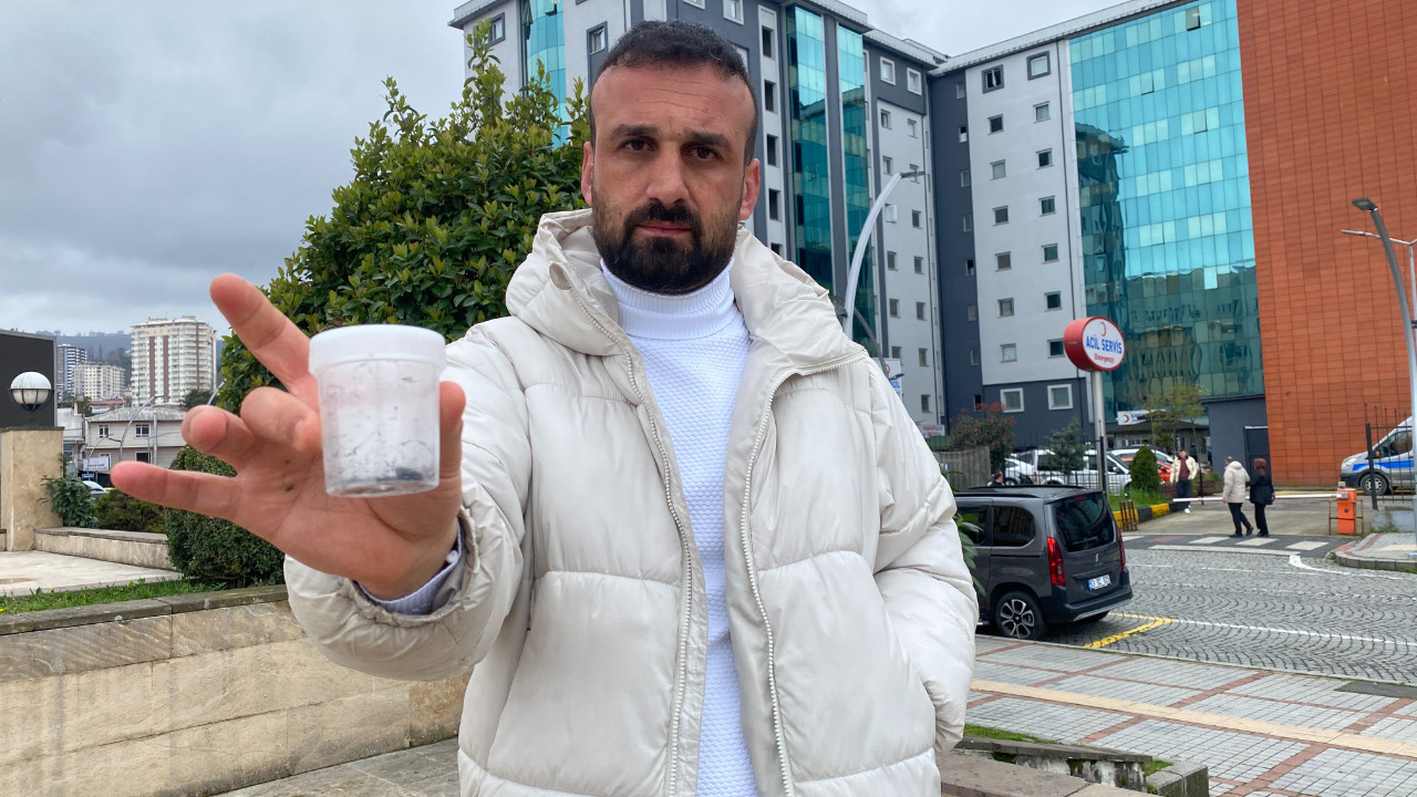 İki yıl burnunda tırnak makası zinciriyle yaşamış