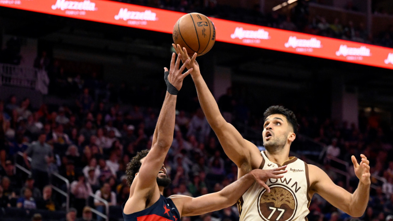 Ömer Faruk Yurtseven sahne aldı: Golden State, Wizards’ı yendi