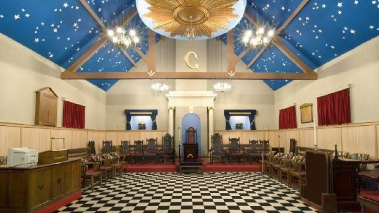 Fransa'da gündem mason-mafya bağlantısı: Eski istihbaratçılar ve iş insanları yargılanıyor