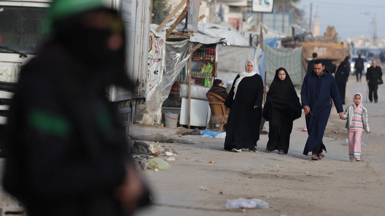 Hamas: İsrail saldırarak ateşkesi sabote ediyor