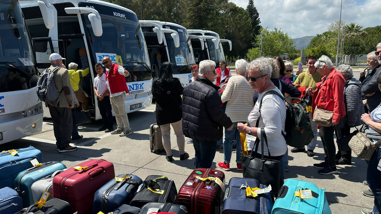 İptal etmediler: Binlerce emekli Türkiye'nin tadını çıkaracak