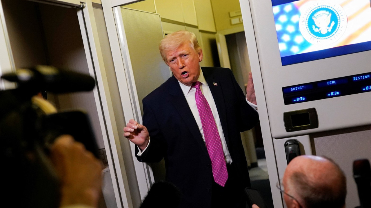 Trump'tan kritik adaya saldırı sinyali: Tercihim İran’ın petrolünü ele geçirmek