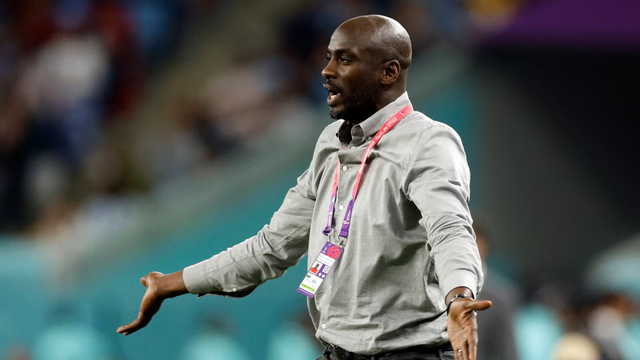 Dünya Kupası'na 72 gün kala kovuldu