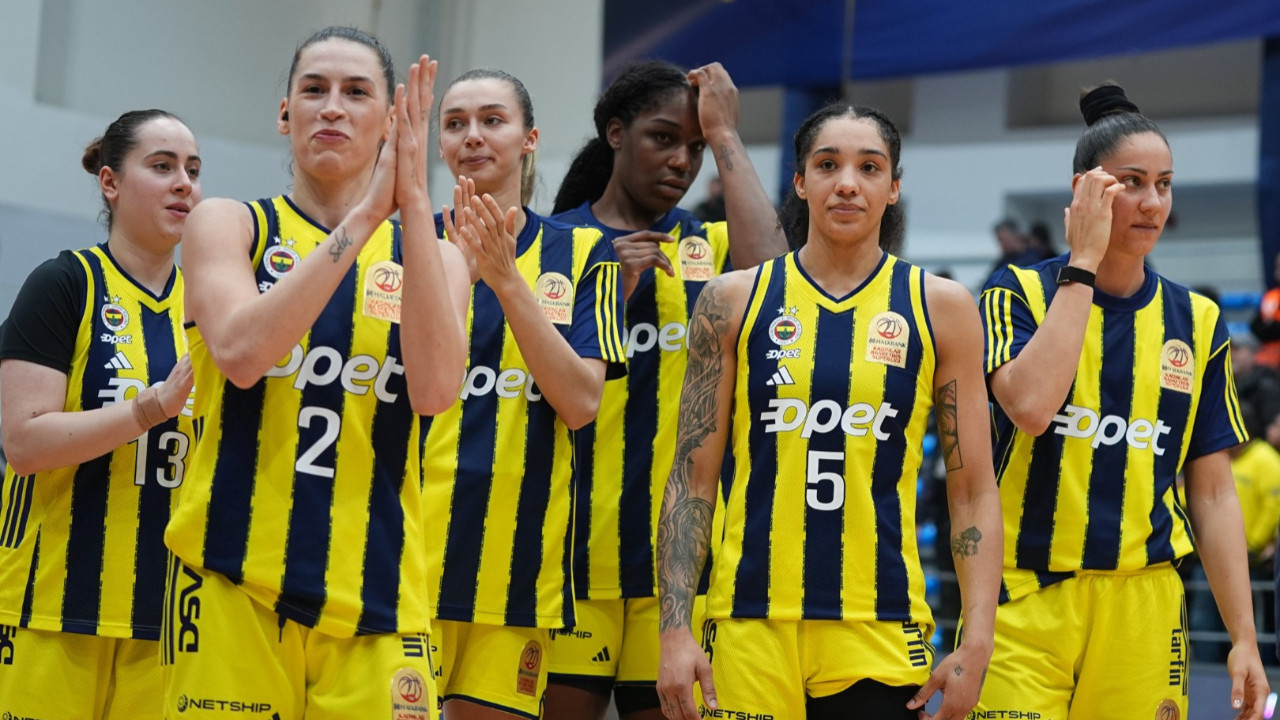 Fenerbahçe, Galatasaray’ı yine yendi: Seri 2-0 oldu