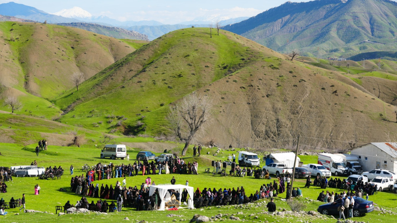 Aynı anda iki mevsimi yaşıyorlar