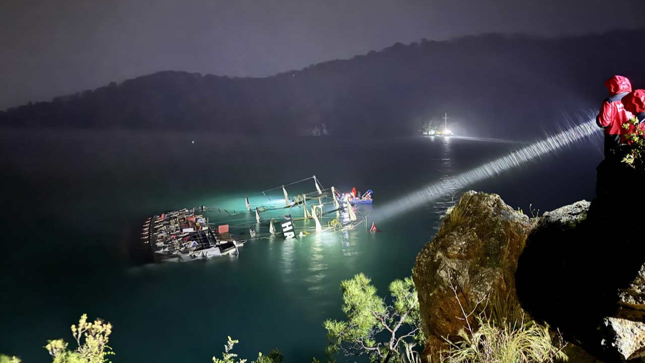 Fethiye açıklarında can pazarı: 1 kişi kayıp