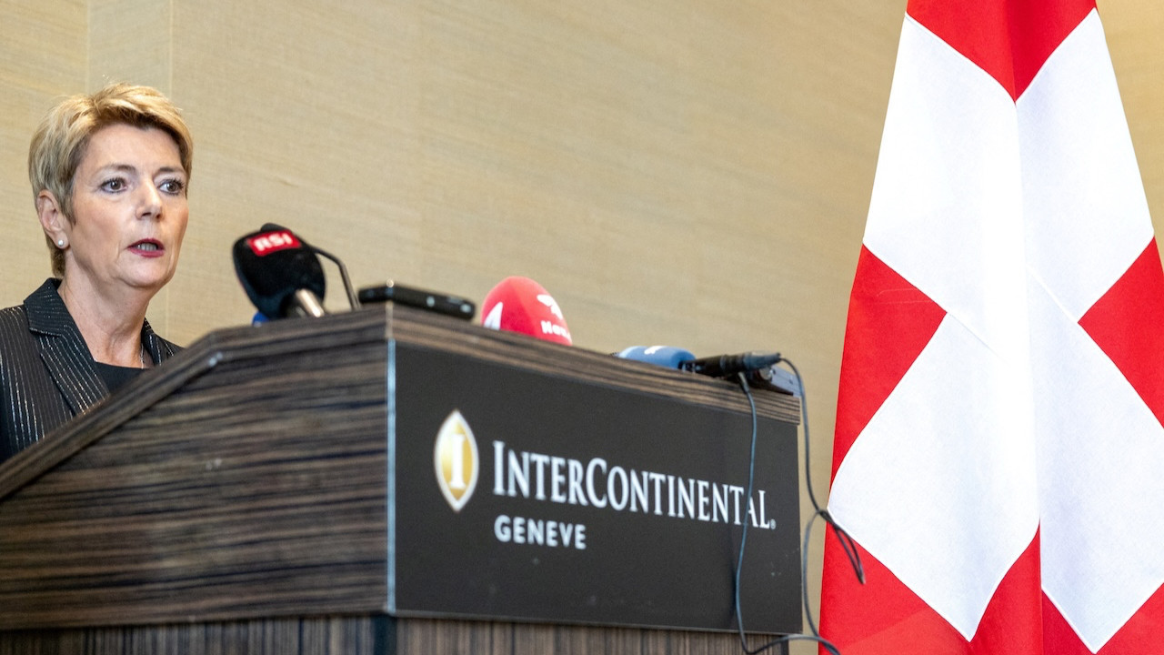 Maliye bakanından, Grok'a suç duyurusu