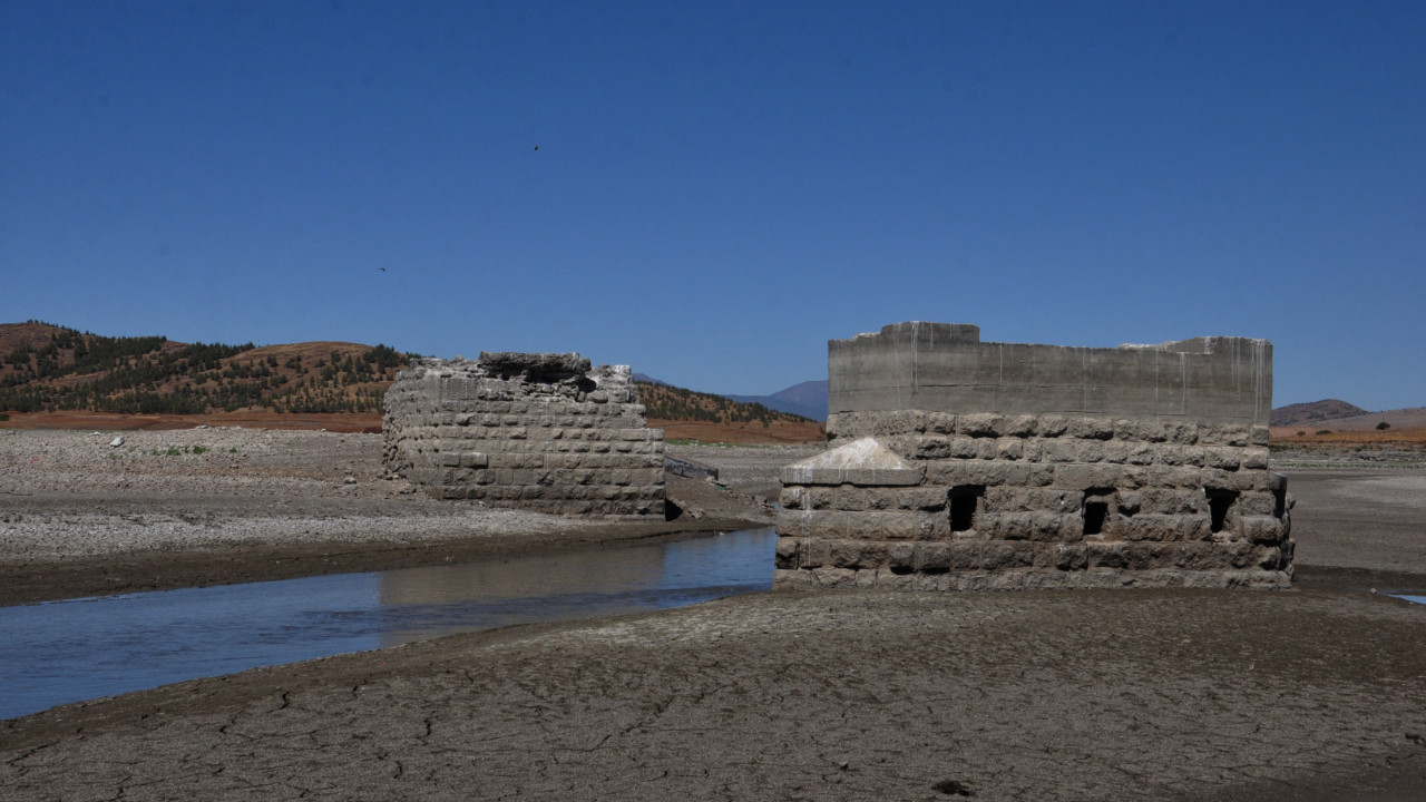 Tahtaköprü Barajı dolunca Hicaz demir yolu su altında kaldı