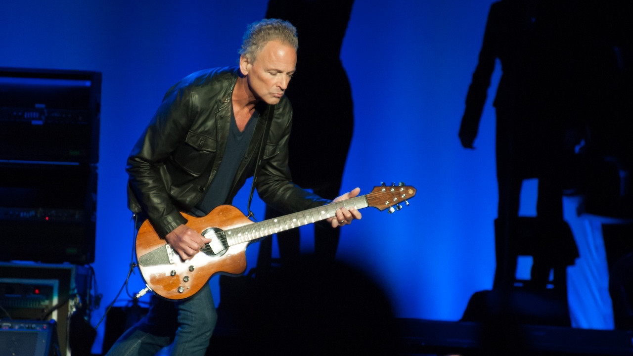 Ünlü müzisyen saldırı uğradı