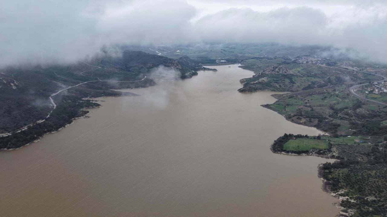 Baraj yüzde 100 doldu, valilik uyardı