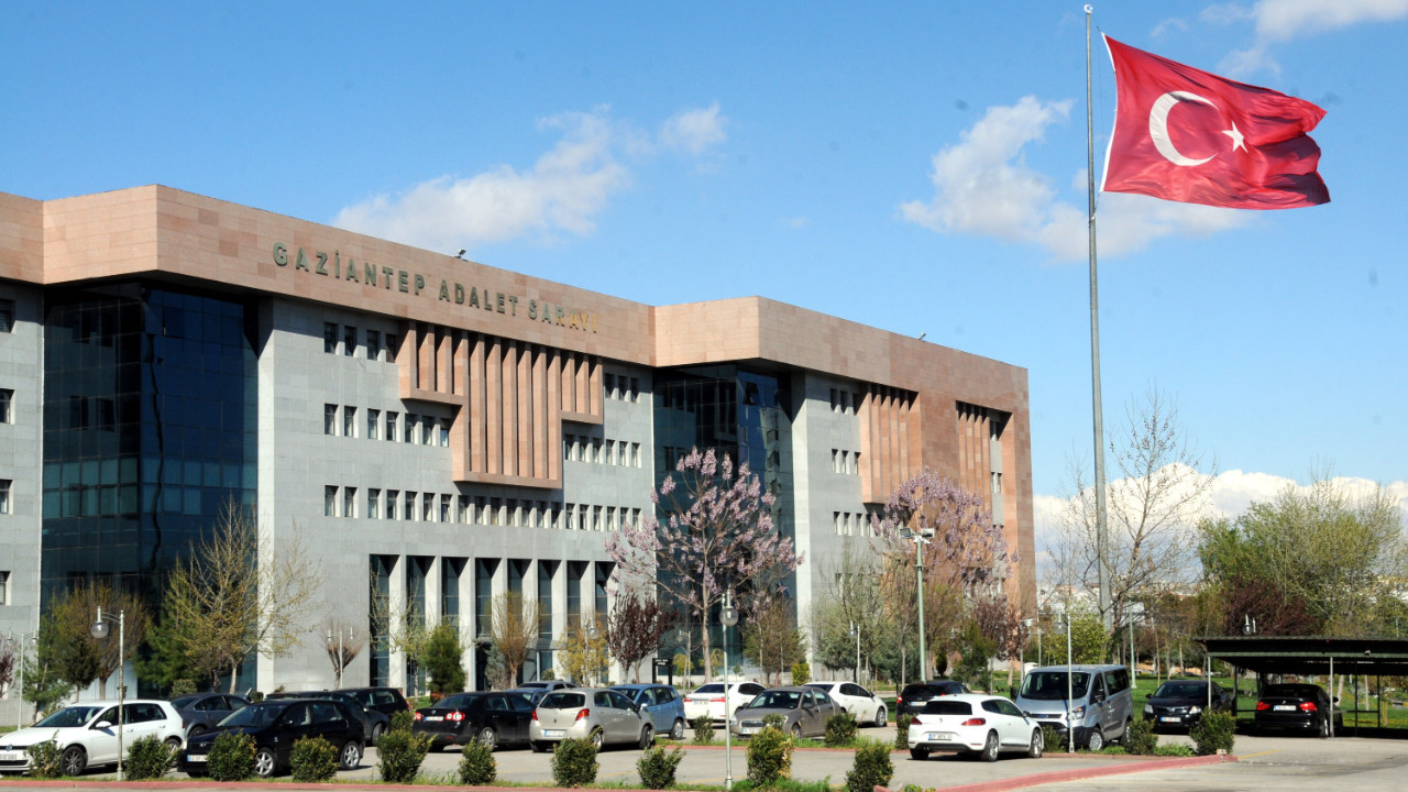 Gaziantep Adliyesi’ne rüşvet operasyonu: Savcı, avukat ve personel gözaltında