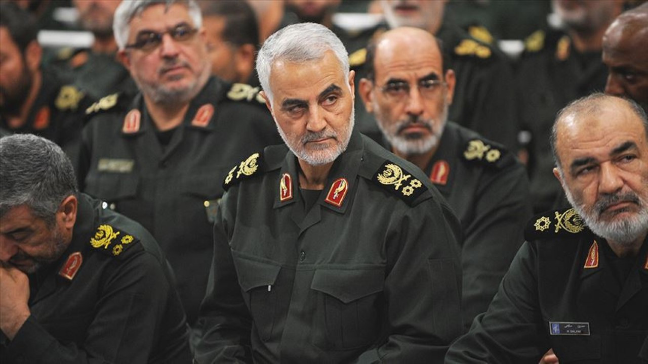 Kasım Süleymani’nin yeğenleri tutuklandı