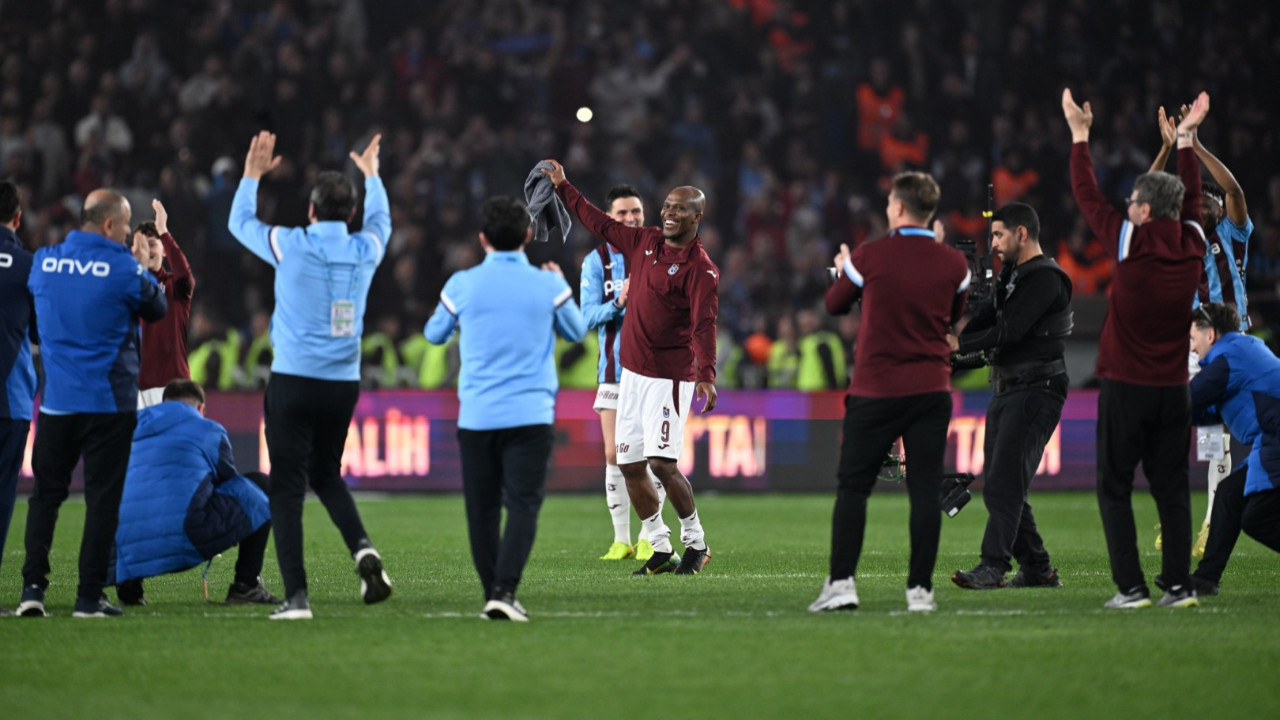 Trabzonspor'un derbi hasreti bitti: Fatih Tekke bir ilki yaşadı