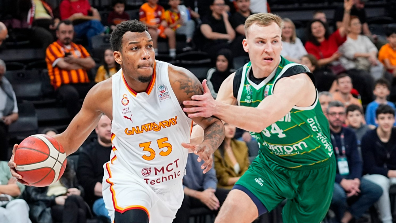 Galatasaray, Bursaspor’u farklı geçti: 92-70