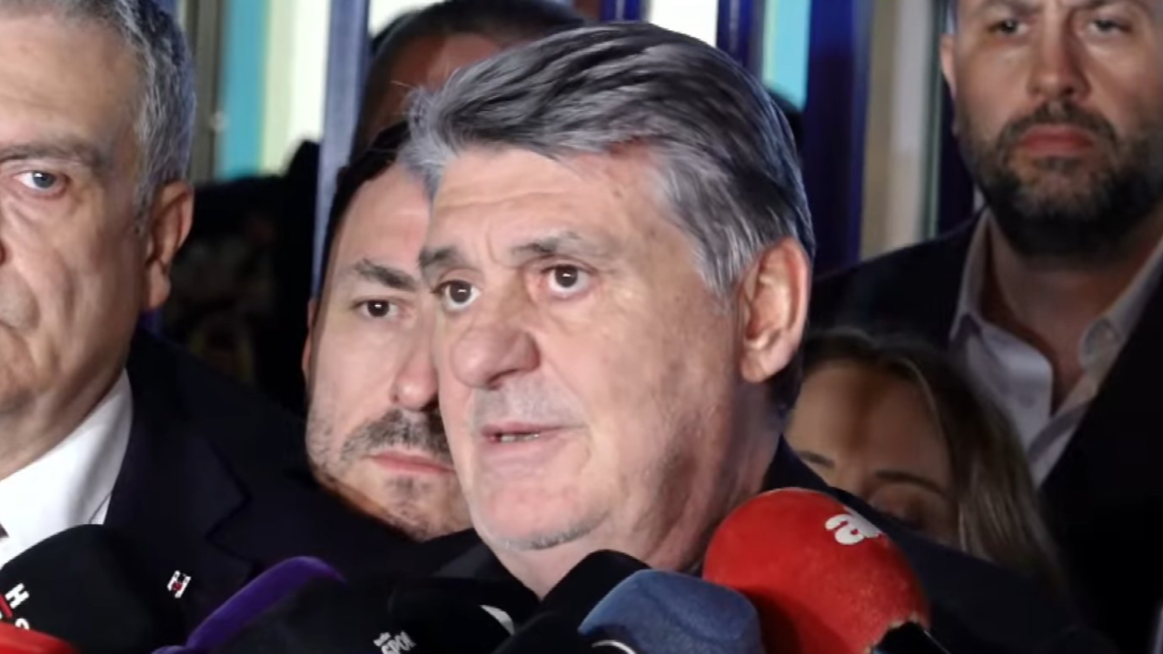 Serdal Adalı çıldırdı: Şerefleri varsa istifa ederler!