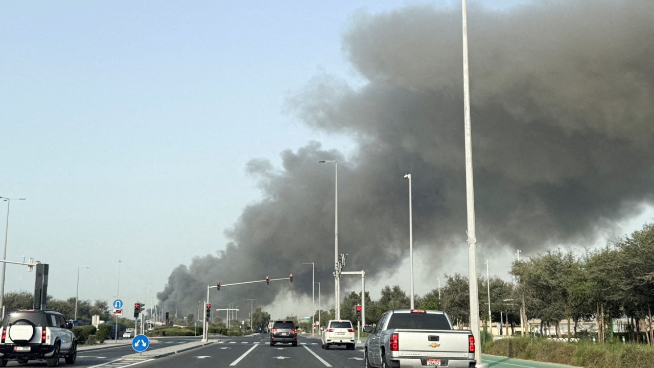 Abu Dabi'de şarapnel düştü: 1 kişi yaralandı