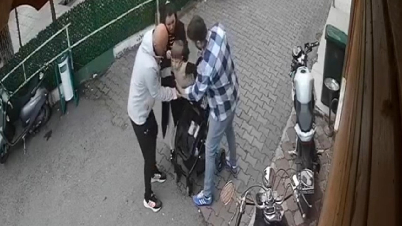 Boğulma tehlikesi geçiren çocuk Heimlich manevrasıyla kurtarıldı