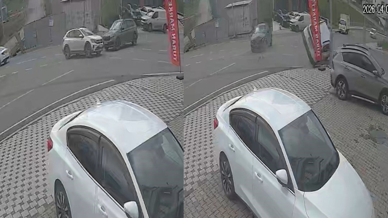 Çarpışan araçlardan biri takla attı, 7 yaralı