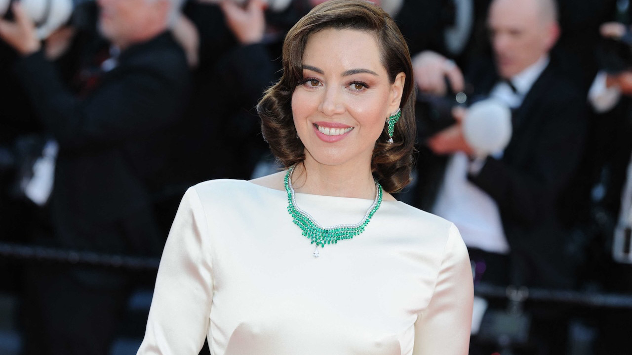 Eşi geçen yıl intihar etmişti: Yeni sevgilisiyle çocuk bekliyor