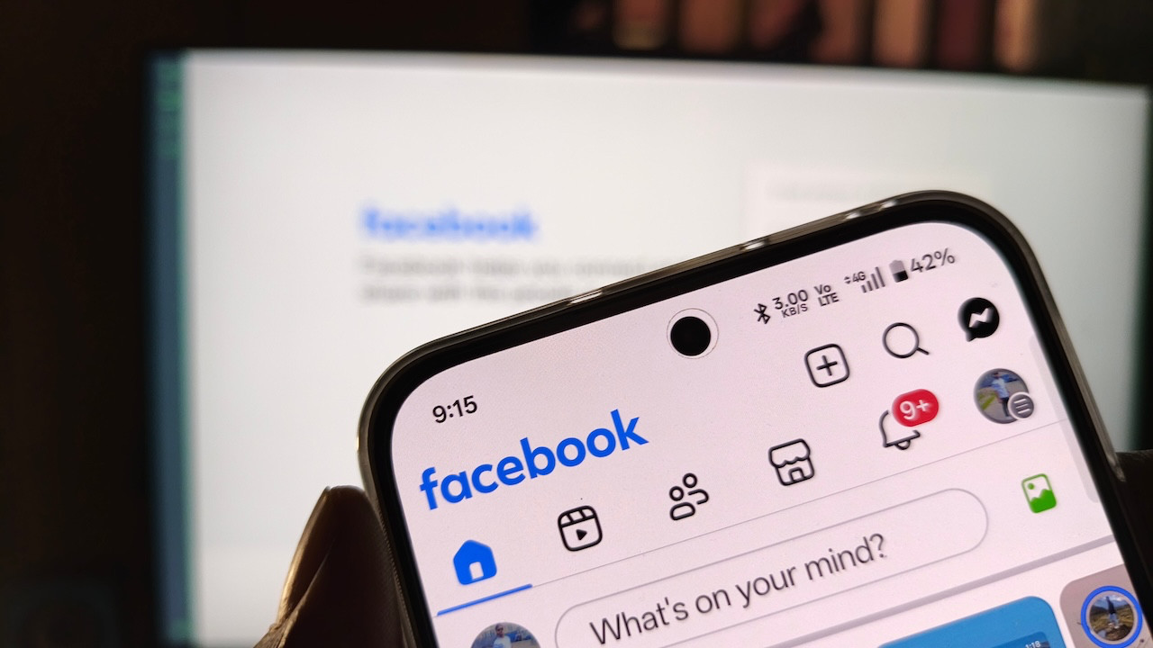 Facebook'ta skandal: Eski çalışan 30.000 şahsi fot…