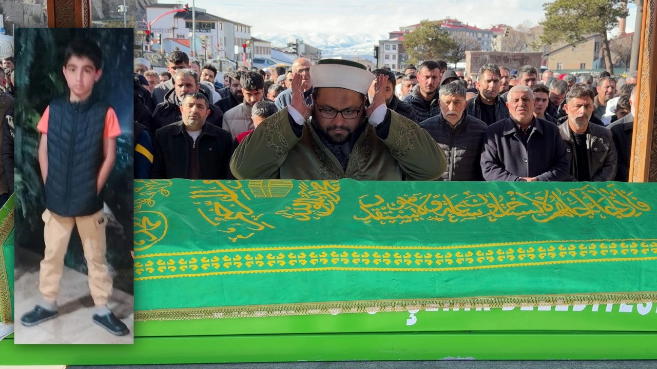 Alkollü sürücünün çarptığı Alperen hayatını kaybetti