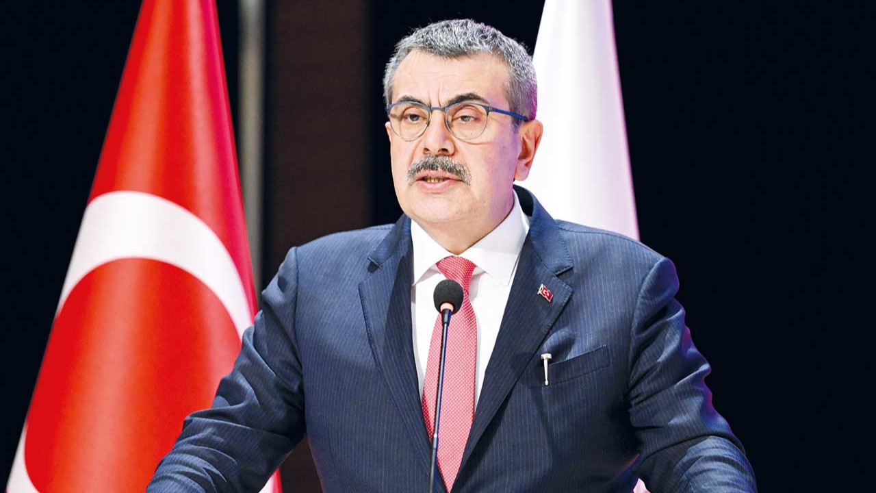 Atatürk’e mektup, Tekin döneminde yasaklandı