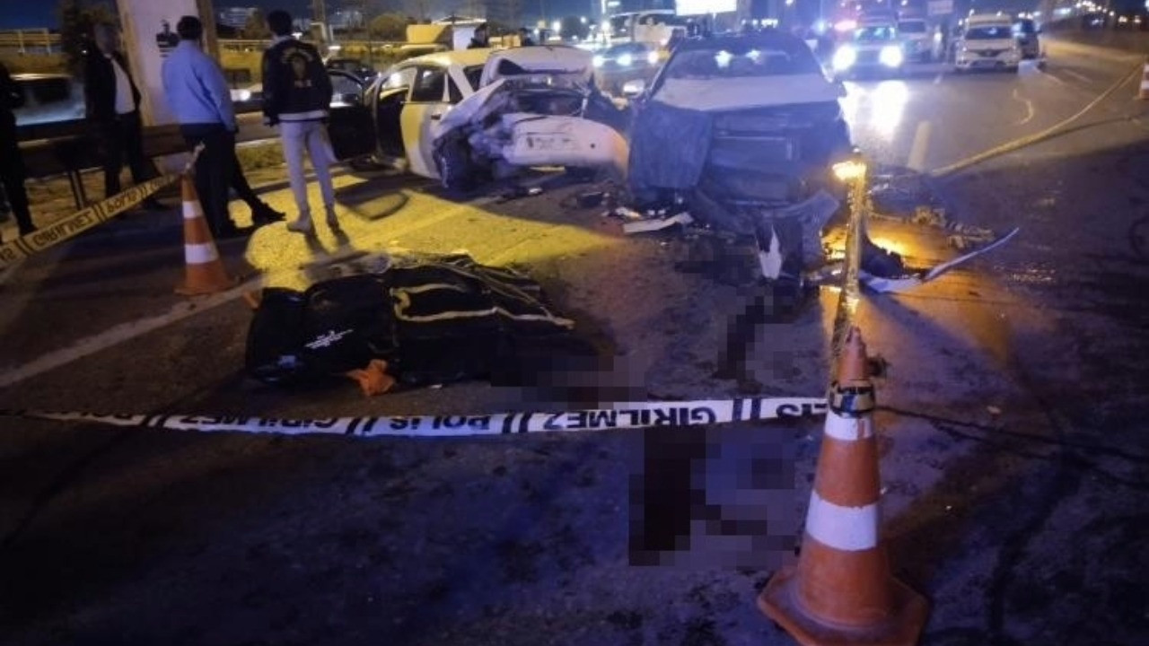 Emniyet şeridinde hayatını kaybetti