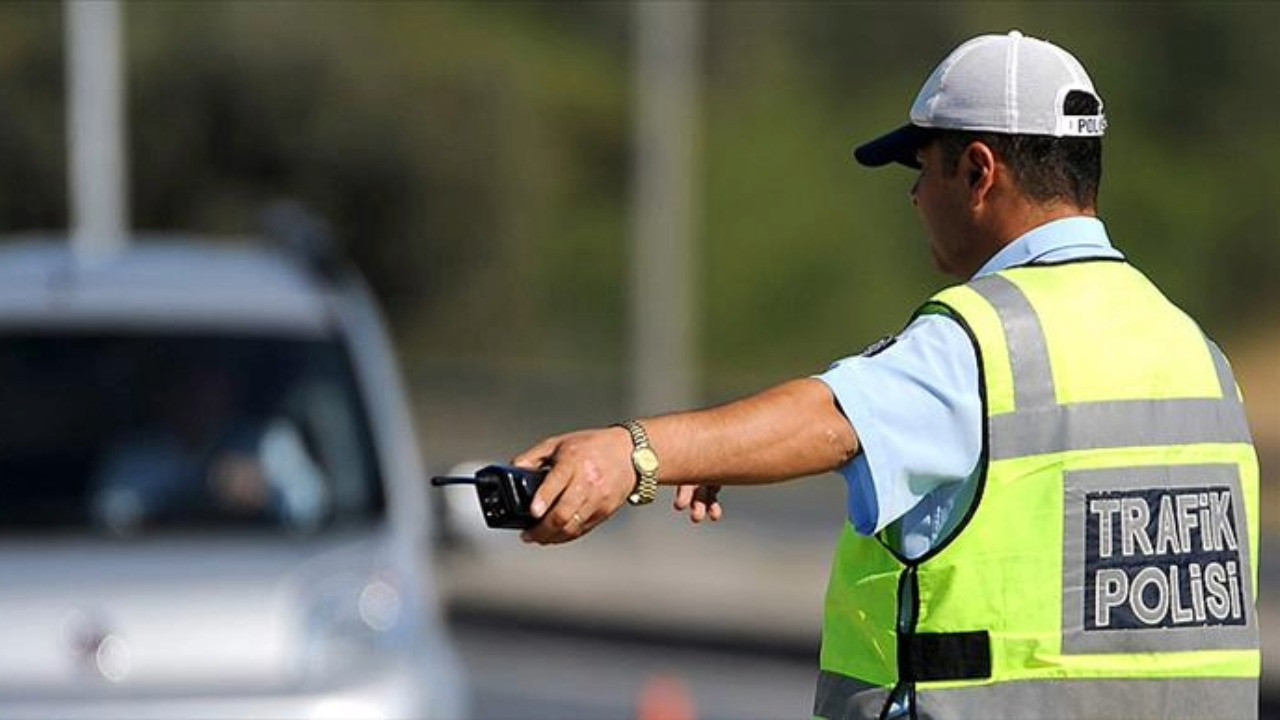 'Dur' ihtarına uymadı, 245 bin lira ceza kesildi