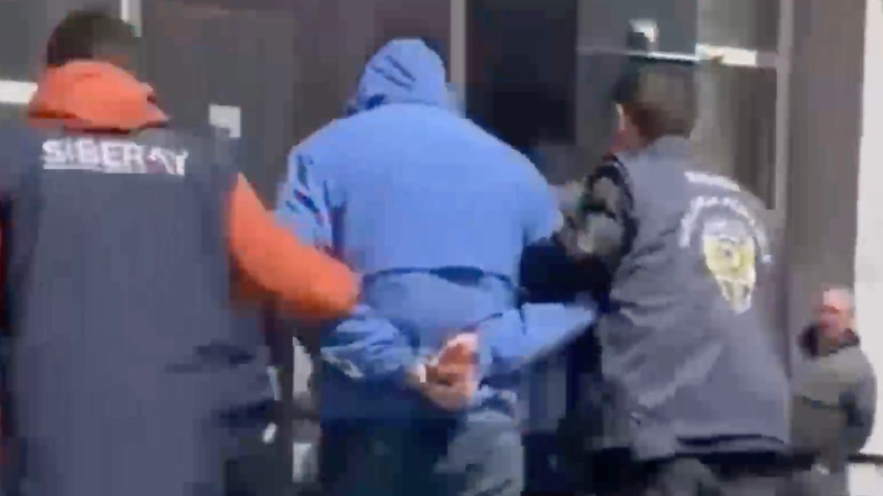 Sahte ilanlarla vatandaşı milyonlarca lira dolandırlar