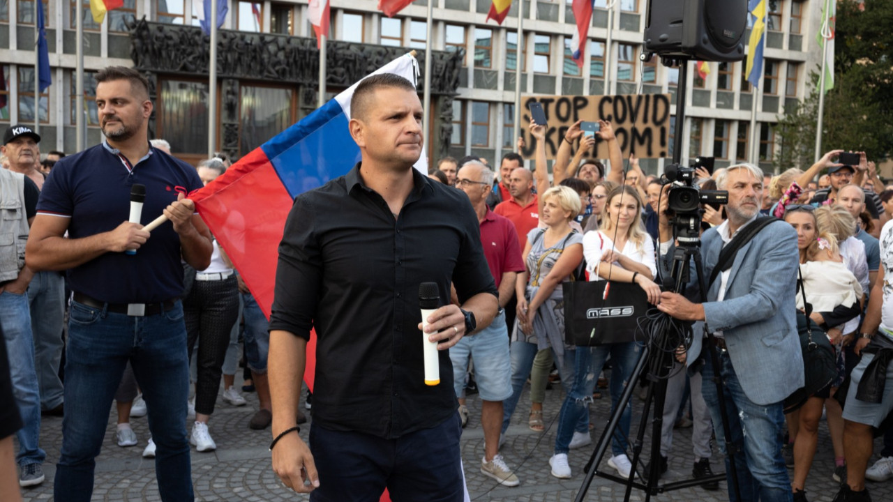 AB ülkesi NATO'dan çıkma sinyali verdi