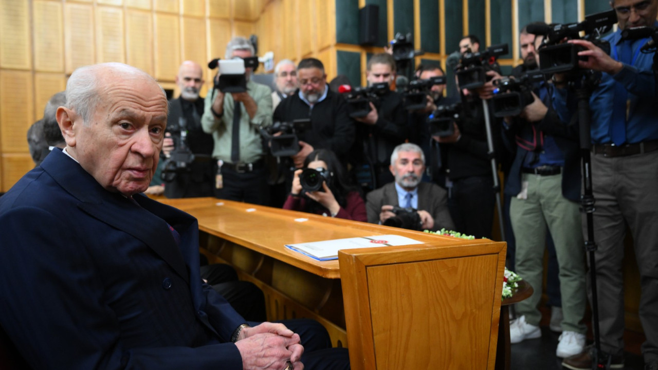 Bahçeli'nin yüzüğü dikkat çekti