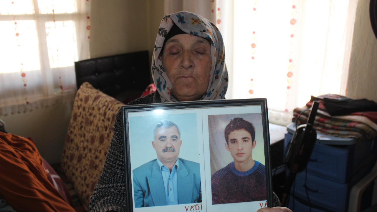 Evin kapısına 24 el ateş etti: Eski kayınpederi öldü