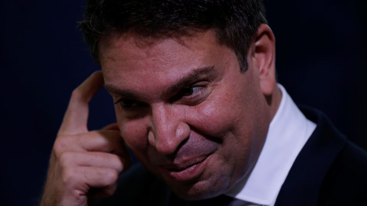 Firari istihbarat başkanını göçmen polisi yakaladı