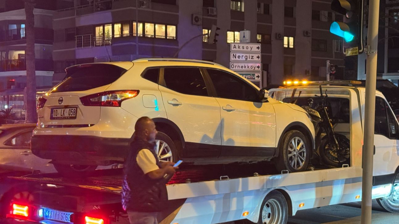 Gece yarısı feci kaza: 18 yaşındaki motosiklet sürücüsü hayatını kaybetti