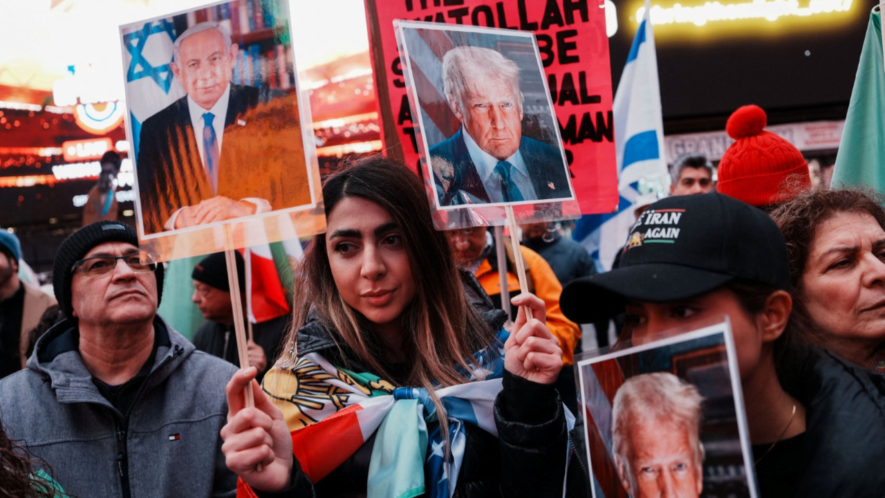 İsrail'e silah satışı protestosu:Tanınmış isimler de gözaltına alındı