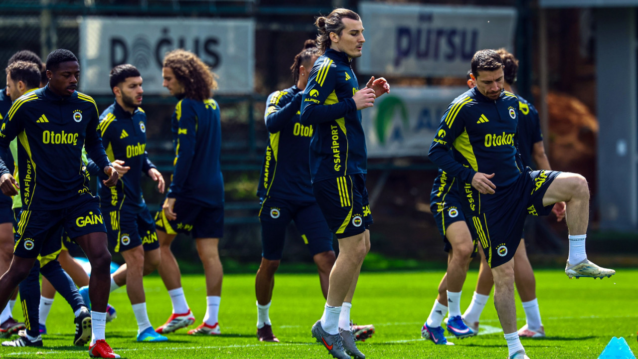 Mert Hakan Yandaş, takımla çalışmaya başladı